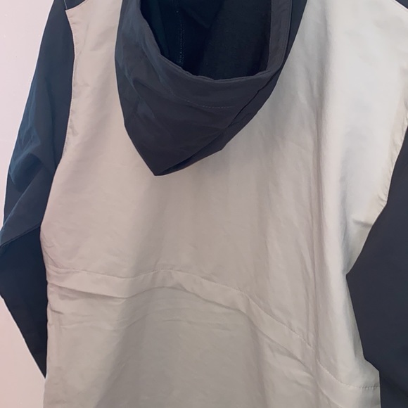 Jacket - Picture 5 of 7